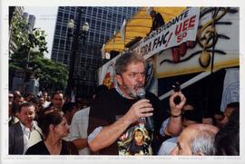 Ato pela Marcha do Cem Mil, Lançamento da Camiseta da Marcha (São Paulo-SP, 11 ago. 1999). / Créd...