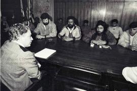 Reunião do Sindicato dos Condutores de Veículos Rodoviários de São Paulo com o Secretário Municipal de Transportes ([São Paulo-SP?], 23 mai. 1990). Crédito: Vera Jursys