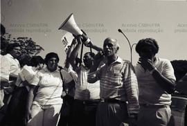 Passeata dos médicos durante a greve da categoria (São Paulo-SP, 07 nov. 1985). Crédito: Vera Jursys