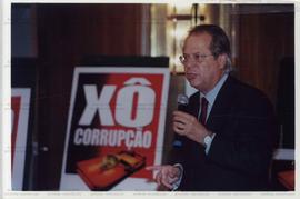 Campanha “Xô Corrupção” contra a corrupção na política (São Paulo-SP, 2002). / Crédito: Autoria desconhecida