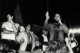 Retratos da candidatura “Jacó Bittar Senador” (PT) nas eleições de 1982 (Local desconhecido, 1982). / Crédito: Autoria desconhecida.