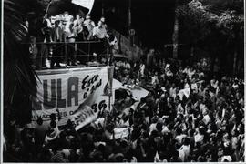 Comício da campanha Lula presidente no ABC paulista (Local desconhecido, 1994). / Crédito: Autori...