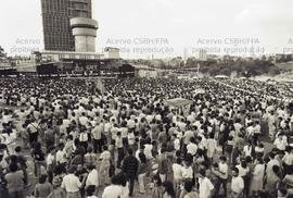 Ato do 1º de Maio, Dia do Trabalhador (São Bernardo do Campo-SP, 01 mai. 1988). Crédito: Vera Jursys