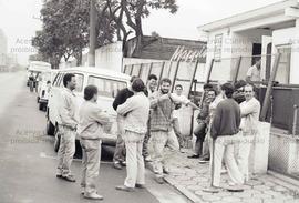 Greve dos condutores em empresas transportadoras (São Paulo-SP, 10 jul. 1990). Crédito: Vera Jursys