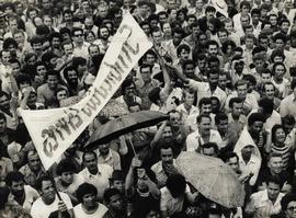 Greve dos metalúrgicos do ABC (São Bernardo do Campo-SP, 24 mar. 1979).] / Crédito: Jesus Carlos.