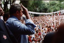 Comício da candidatura &quot;Lula Presidente&quot; (PT) nas eleições de 2002 (Juiz de Fora-MG, 20...