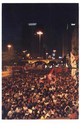 [Festa de Comemoração do 1o. de Maio, no Anhangabau (São Paulo-SP, 1 mai. 2001).?] / Crédito: Autoria desconhecida