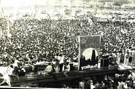 Campanha eleitoral do petista Eduardo Suplicy para governador de São Paulo (São Paulo-SP, 1986). / Crédito: Vera Jursys.