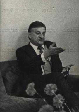 Retrato de Otávio Germano, governador em exercício do Rio Grande do Sul ([Rio Grande do Sul], nov. 1981). / Crédito: Marco Aurélio Couto.