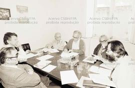 Reunião do PT com intelectuais (Local desconhecido, [1994?]). Crédito: Vera Jursys