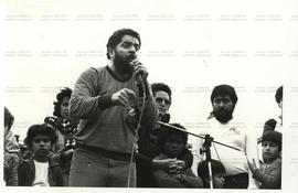 Comício da campanha Lula governador nas eleições de 1982 ([São Bernardo do Campo-SP?], 1982). / Crédito: Autoria desconhecida.