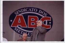 Atividade das candidaturas “Lula Presidente” e “Genoino Governador” no Sindicado dos Metalúrgicos...