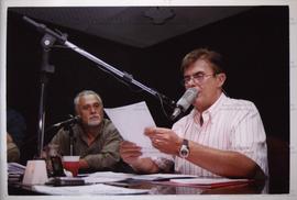 Entrevista concedida por Genoino (PT) ao radialista Paulo Barboza, da Rádio Capital, nas eleições...