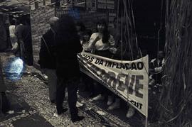 Greve dos bancários da Nossa Caixa e do Banco Econômico (São Paulo-SP, 06 out. 1993). Crédito: Vera Jursys