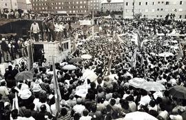 Carreata em Itaquera promovida pela candidatura “Lula Presidente” (PT) nas eleições de 1989 (São Paulo-SP, 15 out. 1989). / Crédito: Jorge Araújo