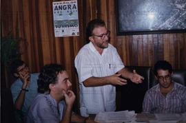 Reunião do Conselho de Urbanismo e Meio ambiente (Angra dos Reis-RJ, 1994). / Crédito: Fernando R...