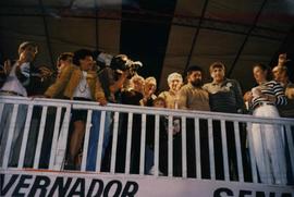 Comício de candidaturas do PT realizado na praça da Sé, nas eleições de 1990 (São Paulo-SP, 1990). / Crédito: Moacir Rodrigues dos Santos.