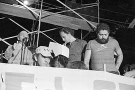 Comício da candidatura “Lula governador” (PT) em [Santo Amaro?] nas eleições de 1982 (São Paulo-SP, 1982). Crédito: Vera Jursys