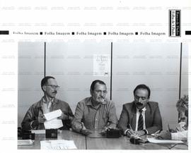 Reunião da coordenação da campanha Lula presidente nas eleições de 1994 (São Paulo-SP, 4 jul. 1994). / Crédito: Mujica/Folha Imagem.
