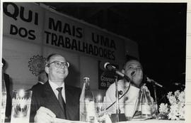 [Ato em comemoração à liberação de verba do Governo Federal para a construção do Sindicato dos Metalúrgicos de São Paulo, Palácio do Trabalhador] (São Paulo-SP, 22 jul. 1991). / Crédito: Roberto Parizotti.