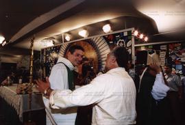 Encontro de José Genoino (PT) com Padre Marcelo e Dom Fernando Figueiredo, nas eleições de 2002 (São Paulo-SP, 2002) / Crédito: Autoria desconhecida
