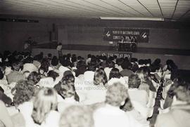 Atos em comemoração aos 3 anos do jornal O Trabalho (Local desconhecido, 1981). Crédito: Vera Jursys