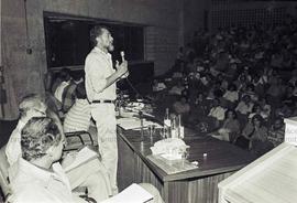 Evento não identificado [Debate para as eleições prévias no PT-SP?] (São Paulo-SP, [1986?]). Crédito: Vera Jursys