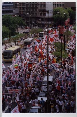 Atividade da candidatura &quot;Genoino Governador&quot; (PT) nas eleições de 2002 (São Paulo-SP, 2002) / Crédito: Autoria desconhecida