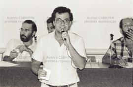 Assembleia do Sindicato dos Médicos de São Paulo (São Paulo-SP, jun. 1986). Crédito: Vera Jursys
