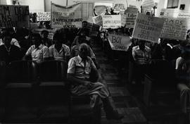Reivindicação de trabalhadores rurais de Miraguaí (RS) na sede do governo (Porto Alegre-RS, 1980-...