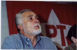 Ato solene em homenagem à David Capistrano no Auditório Paulo Freire na Sede do PT Nacional (São Paulo-SP, 10 dez. 2000). / Crédito: Roberto Parizotti