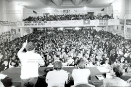 Visita da candidatura “Lula Presidente” nas eleições de 1989 (Curitiba-PR, 25 abr. 1989). / Crédito: Arnaldo Alves