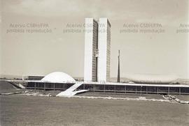 Caravana à Brasília contra a regulamentação do Colégio Eleitoral (Brasília-DF, nov. 1984). Crédit...