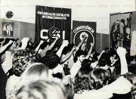 Ato em comemoração dos 64 anos da Revolução Russa no Sindicato dos Químicos de São Paulo (São Paulo-SP, 7 nov. 1981). / Crédito: Vera Lúcia.