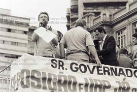Ato dos professores (Apeoesp) na Praça da República (São Paulo-SP, 14 set. 1989). Crédito: Vera Jursys