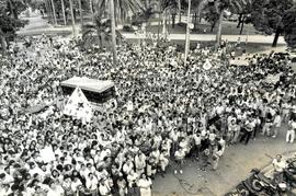 Visita da candidatura “Lula Presidente” nas eleições de 1989 (Recife-PE, 22 mar. 1989). / Crédito: Ana Araújo