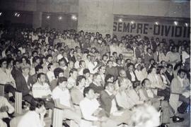 Assembleia dos metalúrgicos no Sindicato dos Metalúrgicos de São Paulo (São Paulo-SP, 1982). Créd...