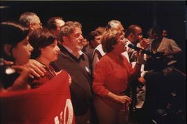 Comício da candidatura &quot;Lula Presidente&quot; (PT) nas eleições de 2002 (São Paulo, 2002) / Crédito: Autoria desconhecida