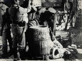 Cena cortada por censores do filme chileno “Actas de Marusia”, do diretor Miguel Littín (Local desconhecido, [1979]). / Crédito: Autoria desconhecida.
