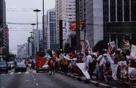 Festa da vitória da candidatura &quot;Lula Presidente&quot; (PT) na avenida Paulista (São Paulo-S...