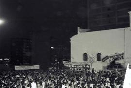 Ato dos metalúrgicos em campanha salarial, pela jornada de 40 horas e pela trimestralidade (São Paulo-SP, 31 out. 1985). Crédito: Vera Jursys