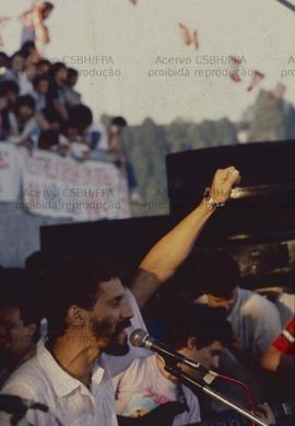 [Ato do 1º de Maio, Dia do Trabalhador?] (São Bernardo do Campo-SP, [01 mai. 1989?]). Crédito: Ve...