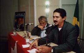 Atividade da campanha Lula presidente nas eleições de 2002 (São Paulo, 2002). / Crédito: Autoria ...