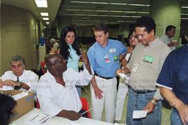 Apuração de voto nas eleições dos bancários para a Cabesp (São Paulo-SP, [1999?]). Crédito: Vera Jursys