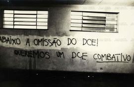 Evento não identificado [Mobilização estudantil no DCE da PUC-SP?] (São Paulo-SP, 1982). / Crédit...