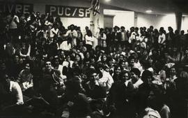 Evento não identificado [Mobilização estudantil no DCE da PUC-SP?] (São Paulo-SP, 1982). / Crédit...