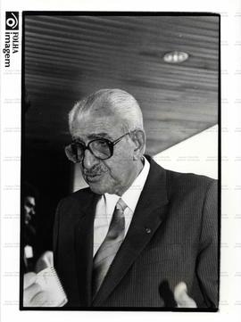 Retrato de Jamil Haddad (PSB-RJ), ministro da Saúde (Brasília-DF, 2 out. 1992). / Crédito: Eugênio Novaes/Folha Imagem.