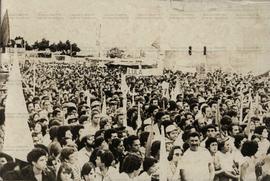 Comício de candidaturas do PT nas eleições de 1982 (São Paulo-SP, 21 abr. 1982). / Crédito: Autoria desconhecida