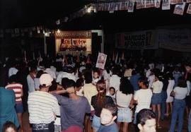 Comício de arrancada da candidatura de Marcos Afonso Pontes de Souza à prefeitura nas eleições de 1996 (Rio Branco-AC, 1996). / Crédito: Autoria desconhecida
