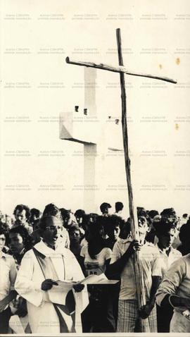 Procissão de abertura do Ano dos Mártires de Caiboaté, homenagem ao líder indígena Sepé Tiaraju (...